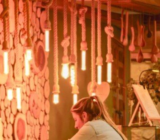 El Jou Naure: Cafeteria + Restaurant