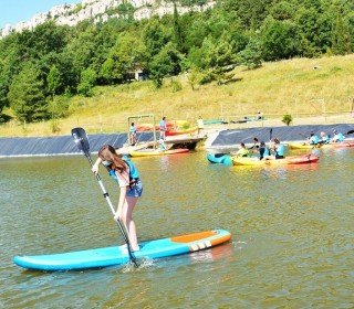 kayak and paddle-El-Jou-Nature