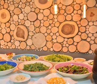 Buffet Restaurant Hotel El Jou Nature