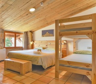 APRIL 24/25/26 2026 - SANT JORDI'S WEEKEND