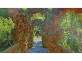Gaudí and cement in Berguedà