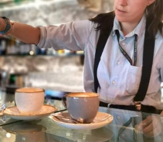 El Jou Naure : Cafétéria + Restaurant