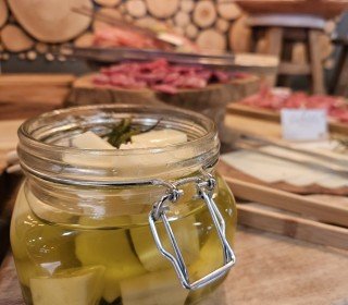 El Jou Naure : Cafétéria + Restaurant